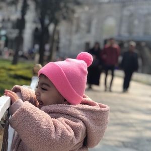 Meet your Posher, Safia